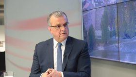 Miroslav Kalousek (TOP 09) ve Studiu Blesk promluvil o demisi Sobotkovy vlády (4. 5. 2017).
