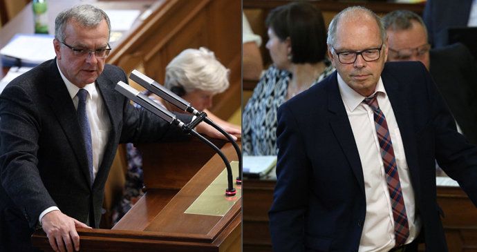 Miroslav Kalousek a ministr financí Ivan Pilný se střetli u debaty o spotřební daň na pivo.