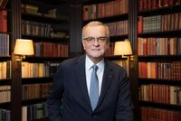 Kalousek (ne)slaví 65. narozeniny: Přání od nemocného Topolánka. A co říká na konec ve VZP?