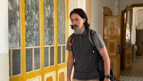Miroslav Lachman (40) za sexuální nátlak a pohlavní zneužívání studentek půjde do vězení na dva roky a čtyři měsíce.