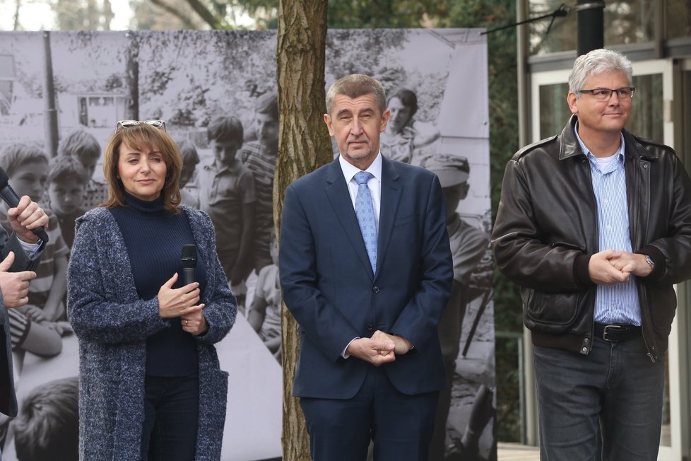 Primátorka Adriana Krnáčová (ANO), ministr financí Andrej Babiš (ANO) a ministr zdravotnictví Miroslav Ludvík (ČSSD)