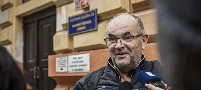 Pelta po opuštění vězení zářil radostí