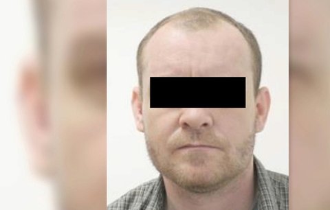 Miroslav (42) odešel z psychiatrické léčebny, chtěl spáchat sebevraždu. Policistům se přihlásil sám