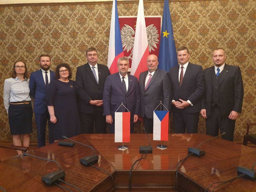 Ministr zemědělství Miroslav Toman (ČSSD) jednal při výjezdu vlády do Polska mj. o bezpečnosti potravin či africkém moru prasat.