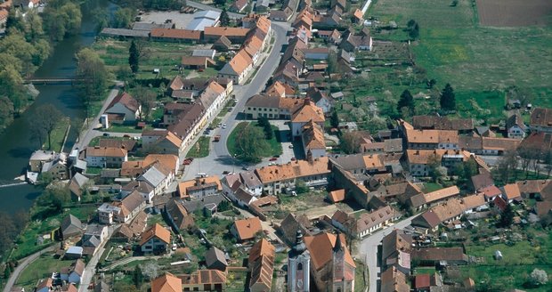 Jih Čech zasáhlo zemětřesení o síle 3,9: Třásl se celý dům, popisují lidé