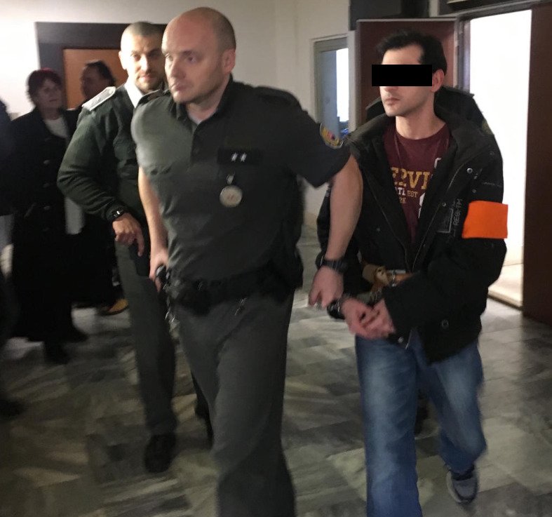 Vraždící otec Michail byl odsouzen na 21 let vězení.