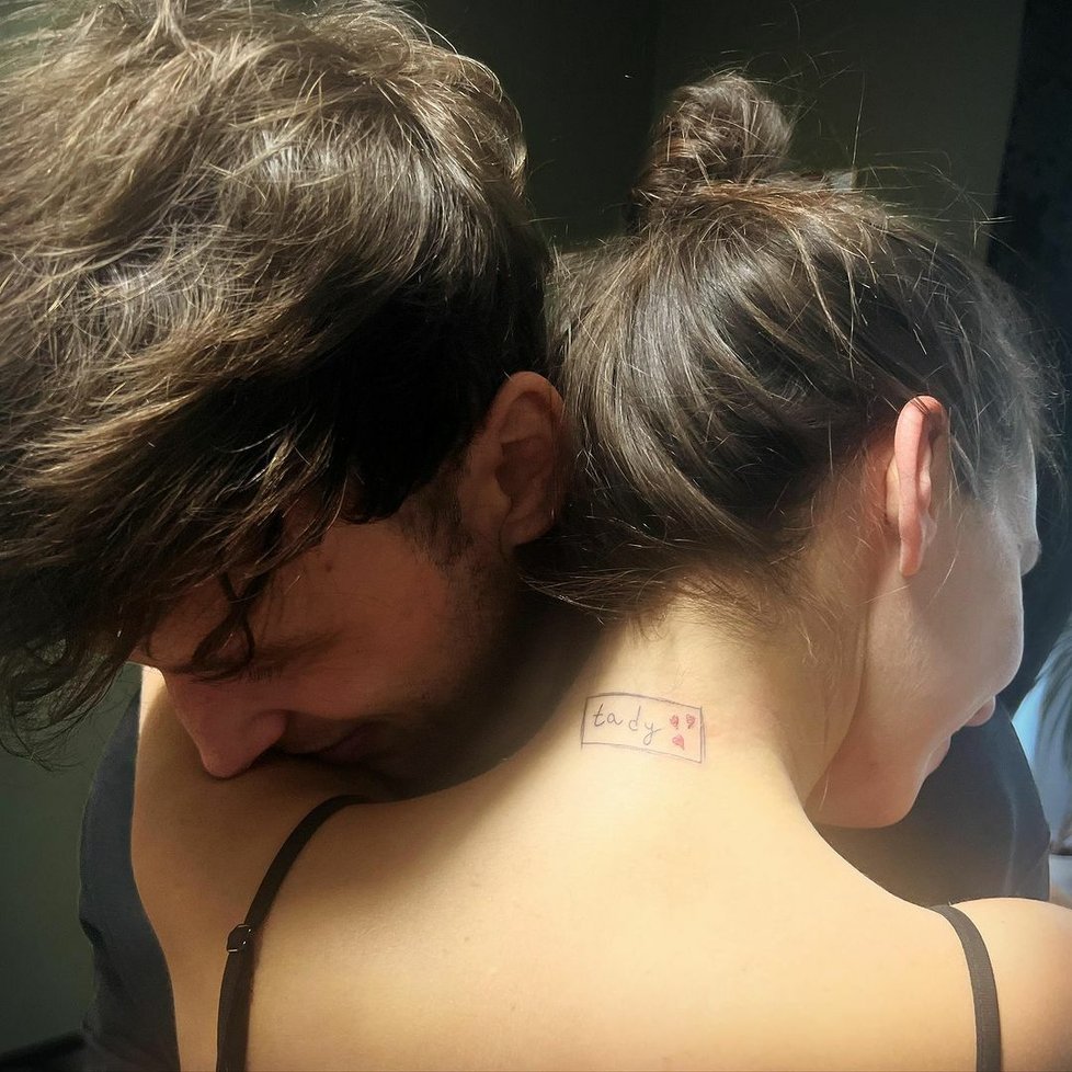 Míša Tomešová dostala od manžela k Valentýnu tetování.