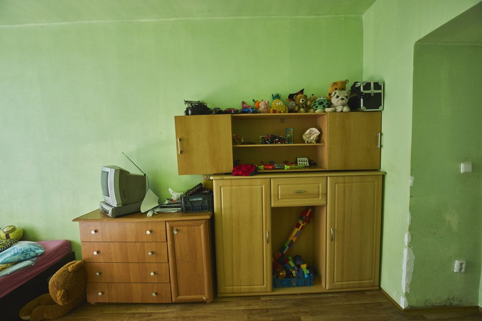 Mise nový domov – plesnivý byt, kde žije Kristýna s dvěma malými dětmi.