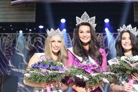 Česká Miss 2015: Vyhrála dívka se sexy mezírkou mezi zuby. Komu to slušelo a kdo byl úplně mimo?