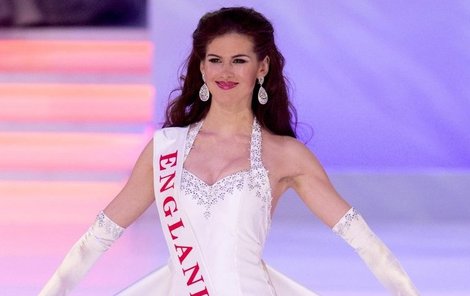 V roce 2014 reprezentovala Anglii na Miss World.