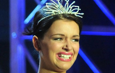 Miss Válková: Upíří zuby půjdou pryč