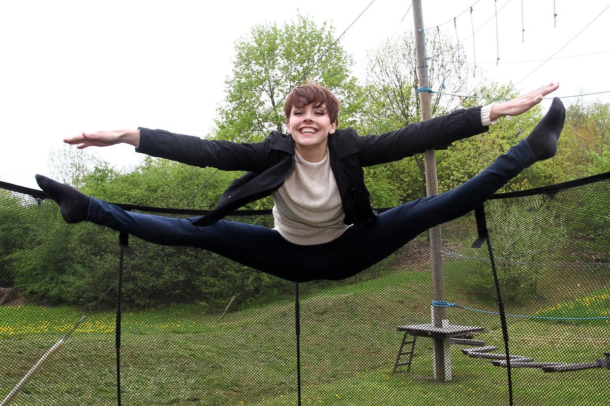 Gabriela Kratochvílová předvedla ve vzduchu rozštěp.