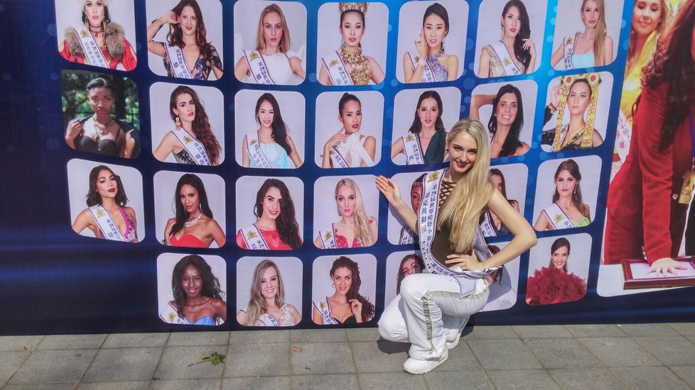 Jana Kopecká vybojovala v Číně korunku v soutěži Miss Model of the World. Příští rok se tam chce opět vrátit.