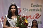 Dvacetiletá Adriana Malíková ze západoslovenských Gbel se 24. září stala vítězkou Československé Miss Roma 2016 při finále soutěže romské kultury v Hodoníně.