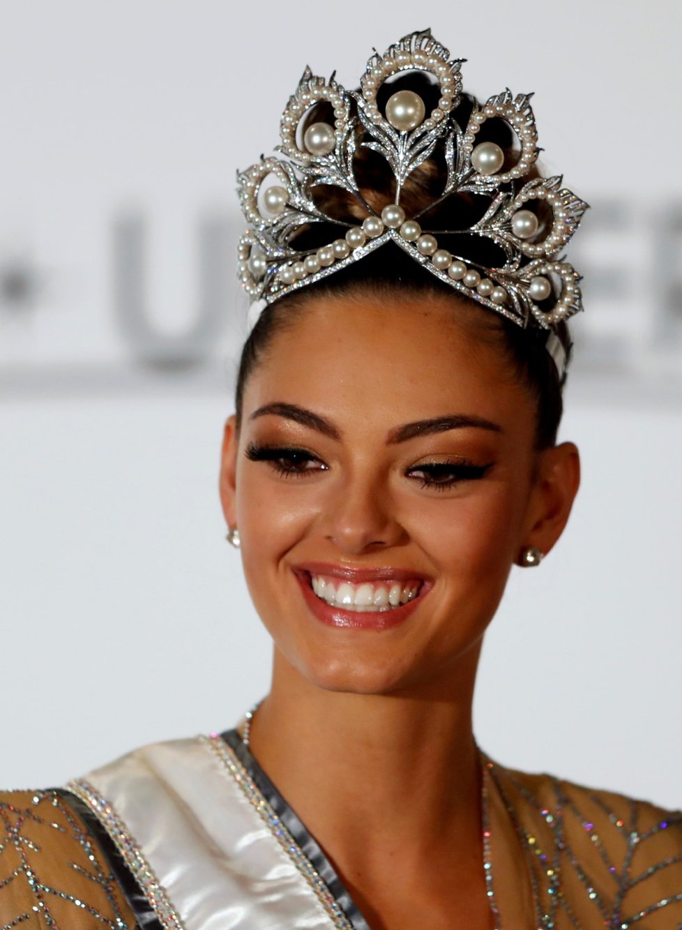 Miss Universe 2017 Demi-Leigh Nel-Peters z Jihoafrické republiky