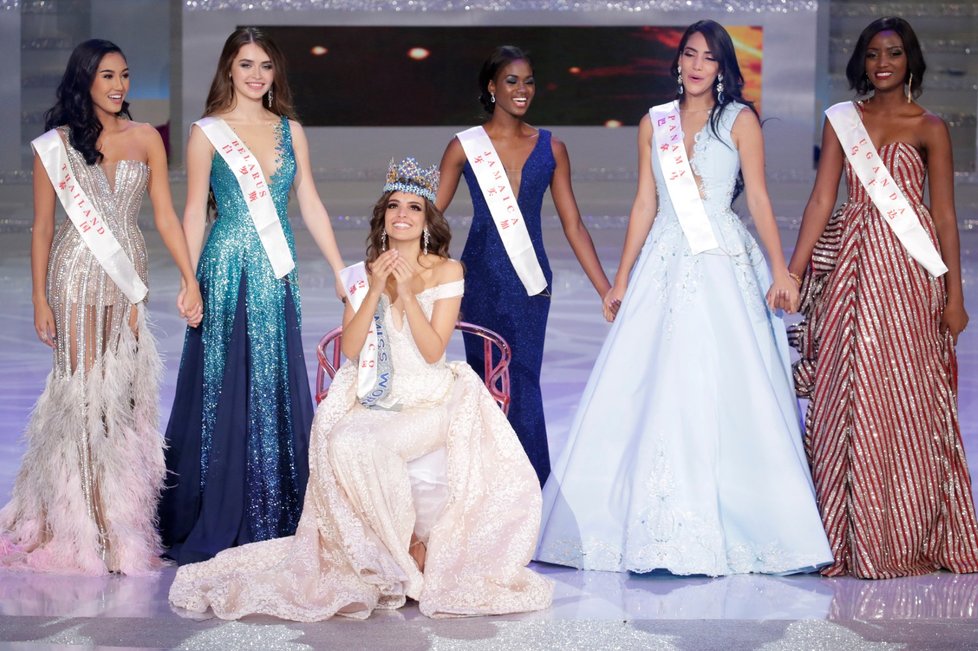 Miss World se dnes v čínském městě San-ja stala 26letá Mexičanka Vanessa Ponceová de Leonová