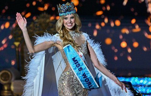 Miss World se stala Češka! Krystyna Pyszková porazila další účastnice ze 111 zemí