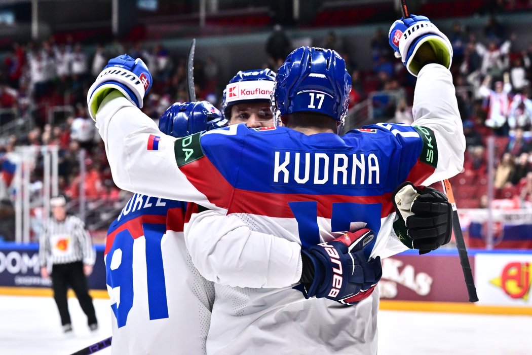 Andrej Kudrna dává jako první na MS gól Švýcarům