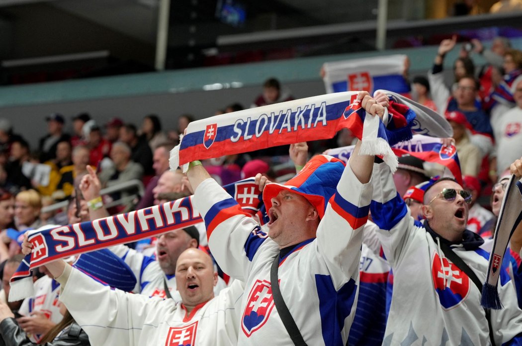 Radost slovenských fanoušků, jejich tým po dvou třetinách držel s favoritem ze Švýcarska krok