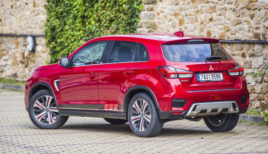 Mitsubishi ASX 2.0 Mivec AWD CVT