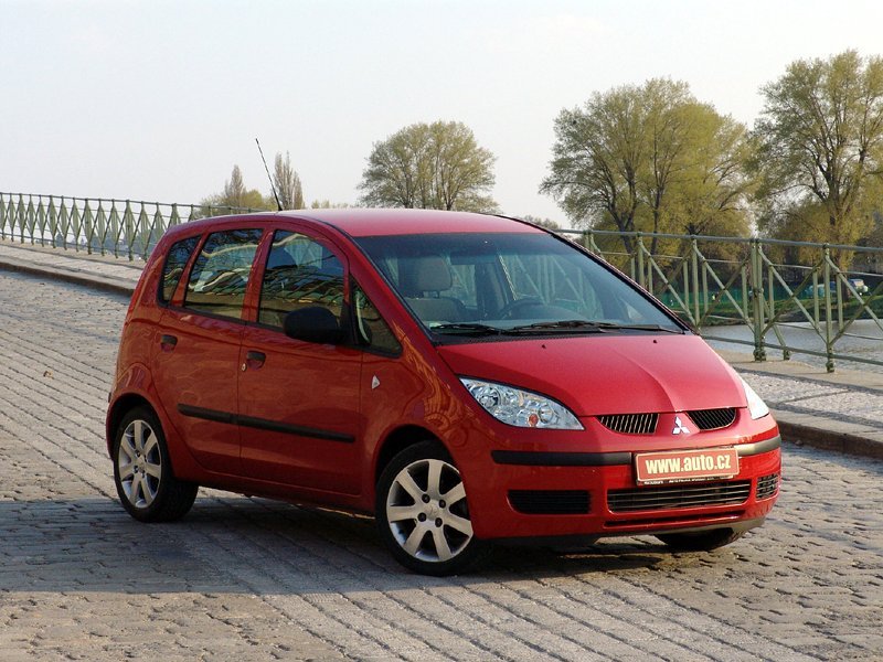 Mitsubishi Colt (2005)