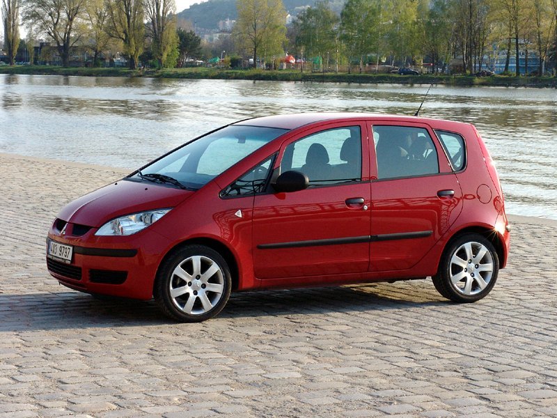 Mitsubishi Colt (2005)