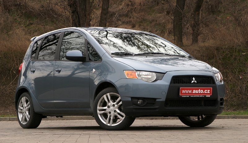 Mitsubishi Colt (2009)