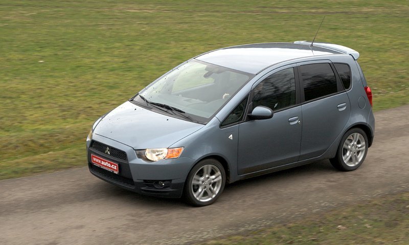 Mitsubishi Colt (2009)