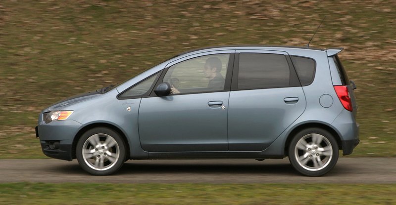 Mitsubishi Colt (2009)