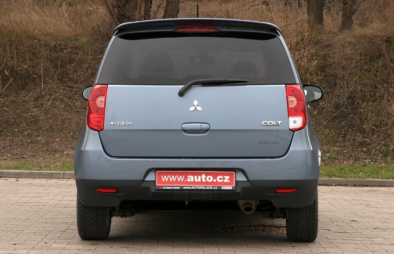 Mitsubishi Colt (2009)