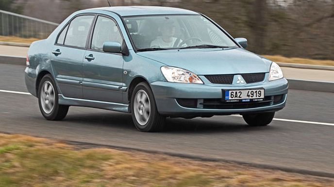 Ojetý Mitsubishi Lancer (CS): Klasik. Možná až moc velký… Ojetý Mitsubishi Lancer (CS): Klasik. Možná až moc velký…