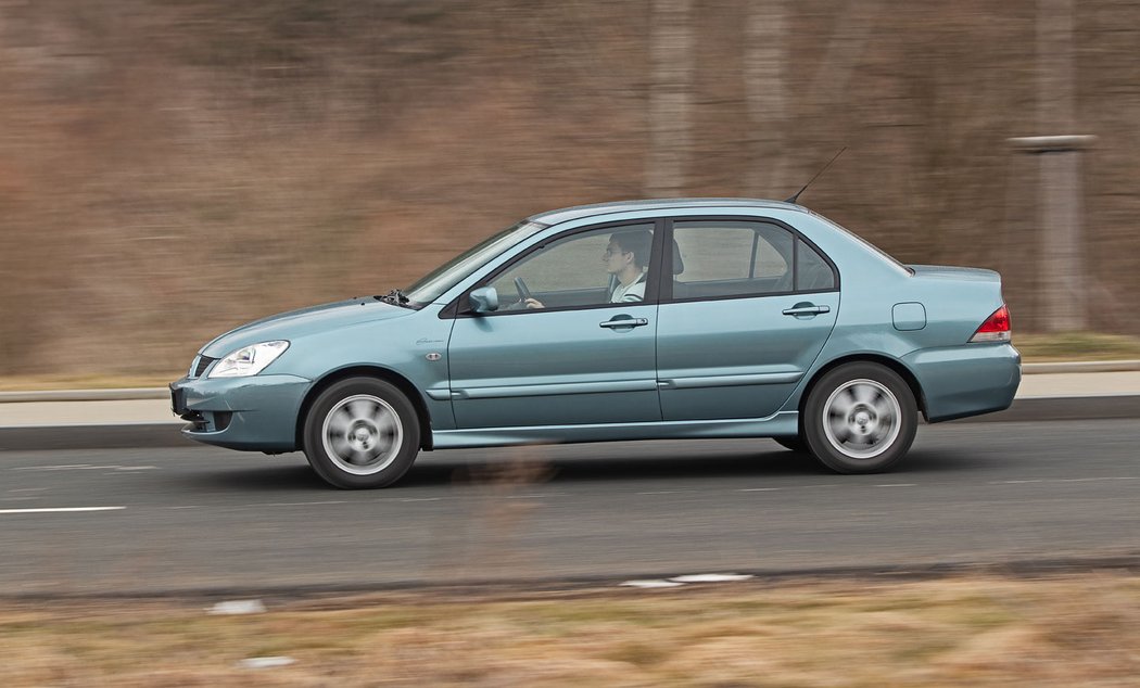 Mitsubishi Lancer