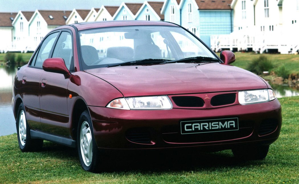 Mitsubishi Carisma 5-door (1995–1999)