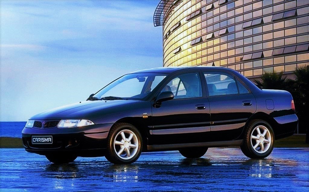 Mitsubishi Carisma Sedan (1995-1999)