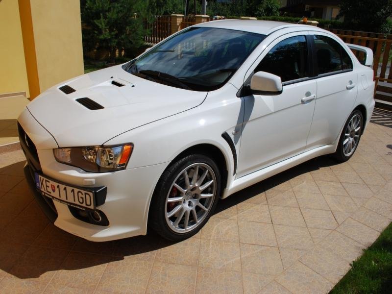 Mitsubishi Lancer