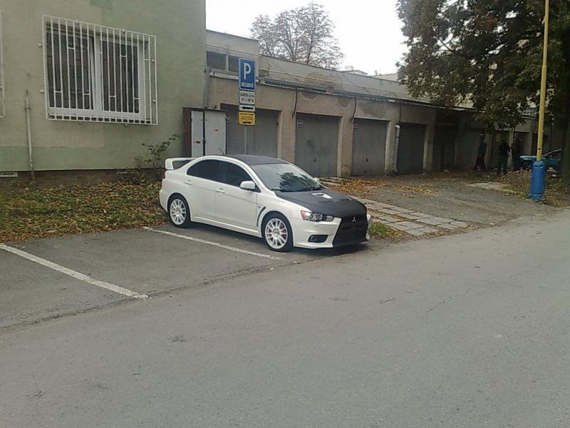 Mitsubishi Lancer