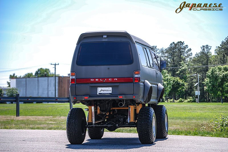 Mitsubishi Delica