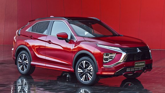 Tohle je modernizované Mitsubishi Eclipse Cross. Dorazí i do Česka!