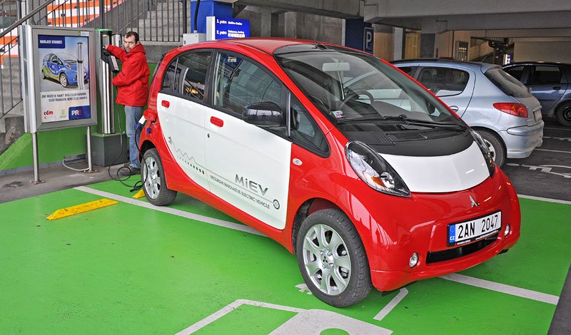 Mitsubishi i-MiEV