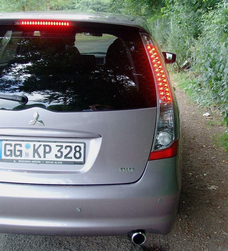 Mitsubishi Grandis