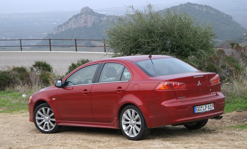 Mitsubishi Lancer