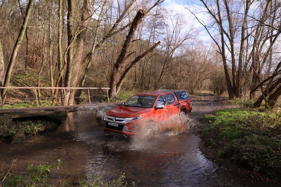 Mitsubishi L200 Double Cab 2.2 DI-D Instyle: Úsporný tahoun