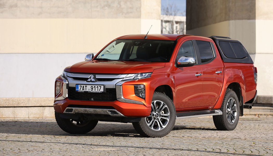 Mitsubishi L200 Double Cab 2.2 DI-D