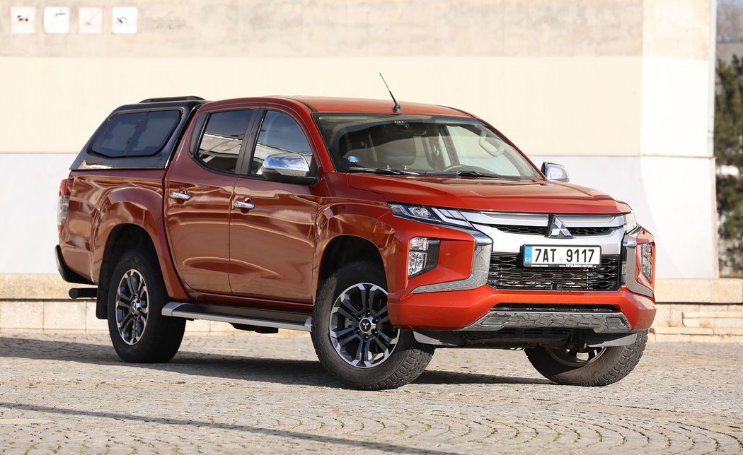 Mitsubishi L200 Double Cab 2.2 DI-D