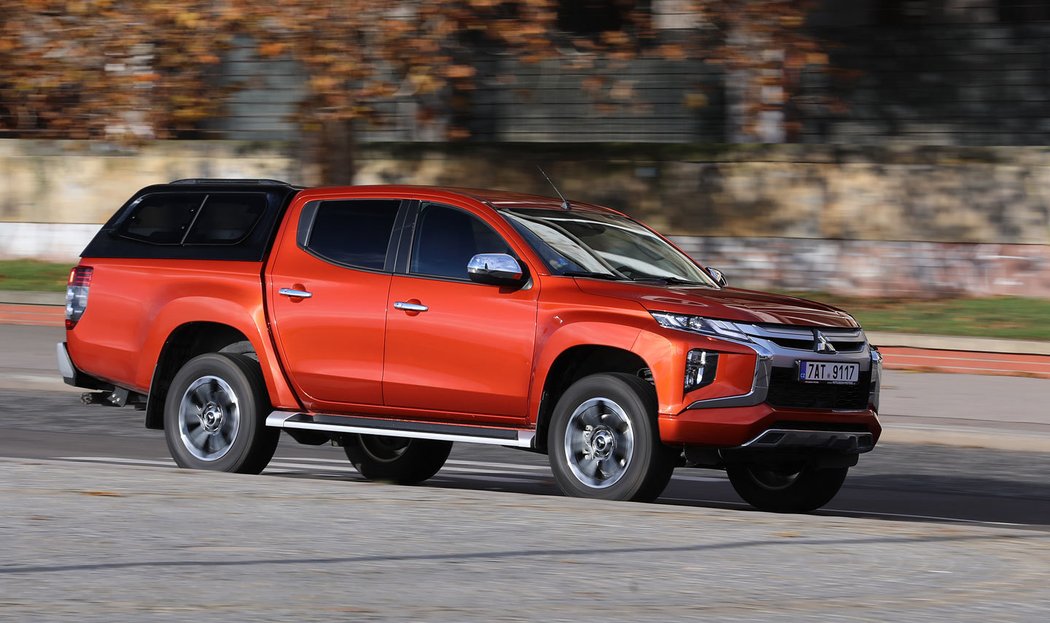 Mitsubishi L200 Double Cab 2.2 DI-D