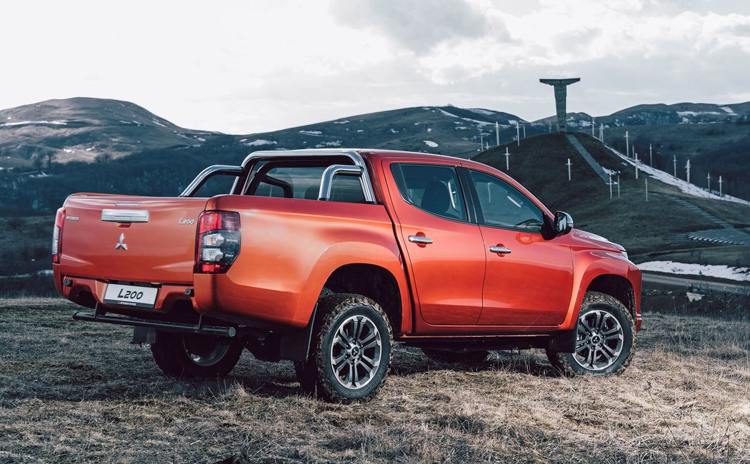 Mitsubishi L200 Double Cab