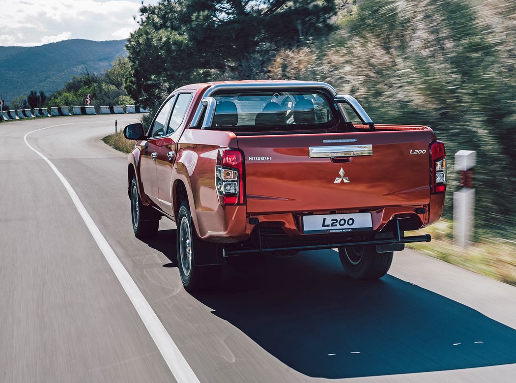 Mitsubishi L200 Double Cab