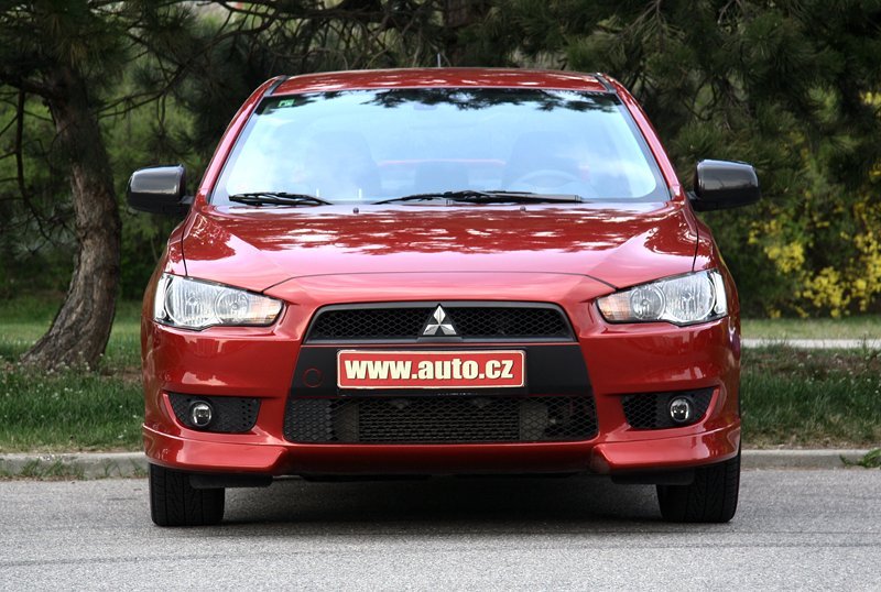 Mitsubishi Lancer