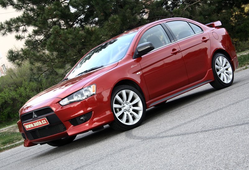 Mitsubishi Lancer