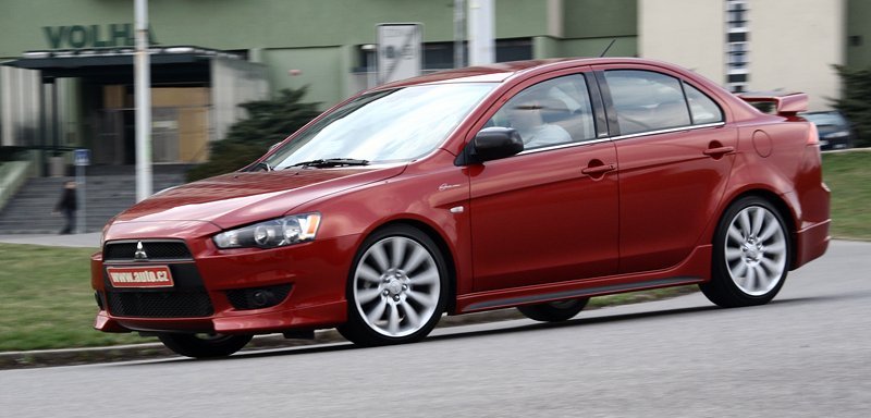 Mitsubishi Lancer